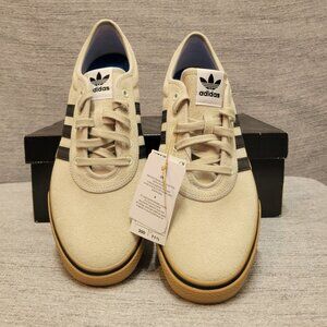 ADIDAS AdiEase Crystal White / Core Black / Gum skate shoes